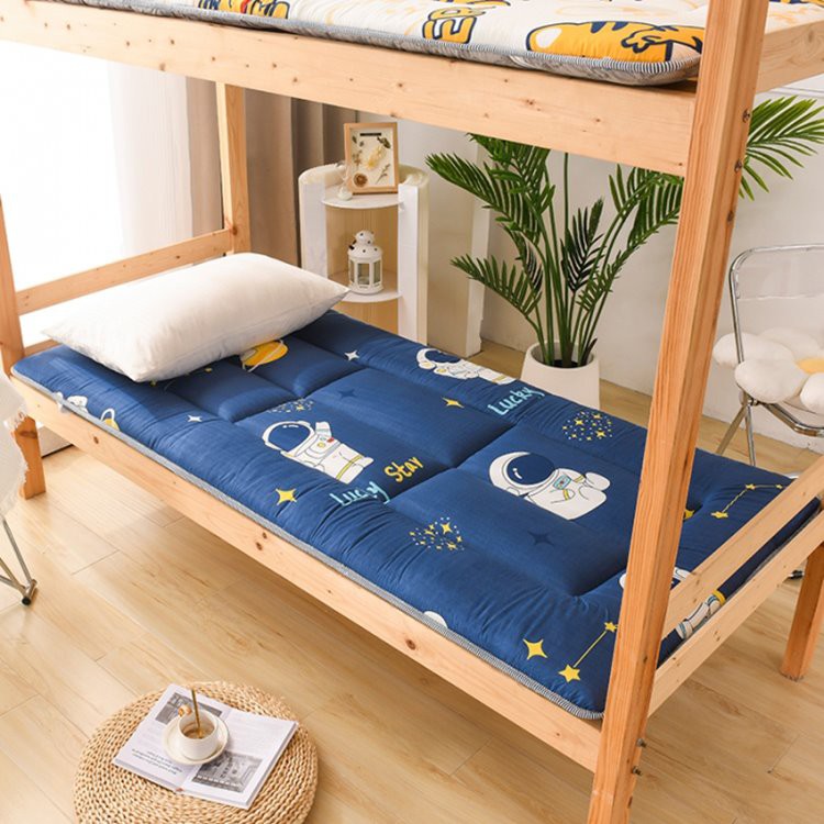 مرتبة واحدة